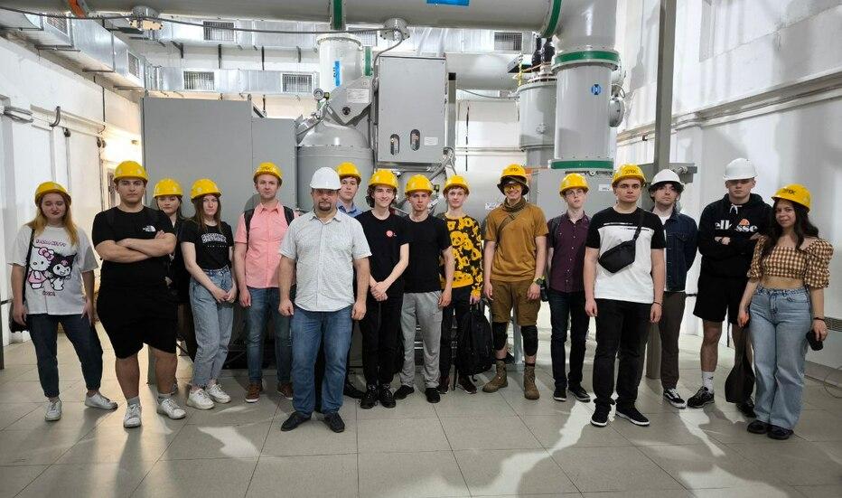 studenti-nau-zmozhut-navchatisya-ta-pracyuvati-v-dtek-kijivski-elektromerezhi-za-dualnoyu-formoyu-osviti-6