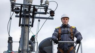 dtek-kijivski-elektromerezhi-z-pochatku-roku-vidnovili-15-energoob-yektiv-poshkodzhenih-cherez-vorozhi-ataki